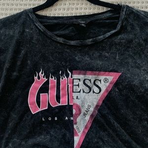 Guess T-Shirt